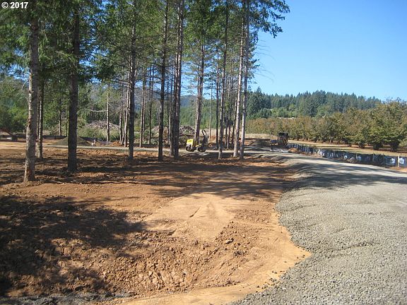 5th image of 9865 NW Ihler Creek Ln