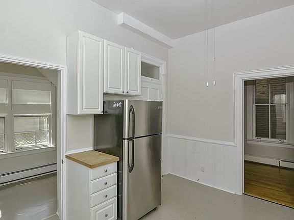2nd image of 1441 W Warner Ave #1