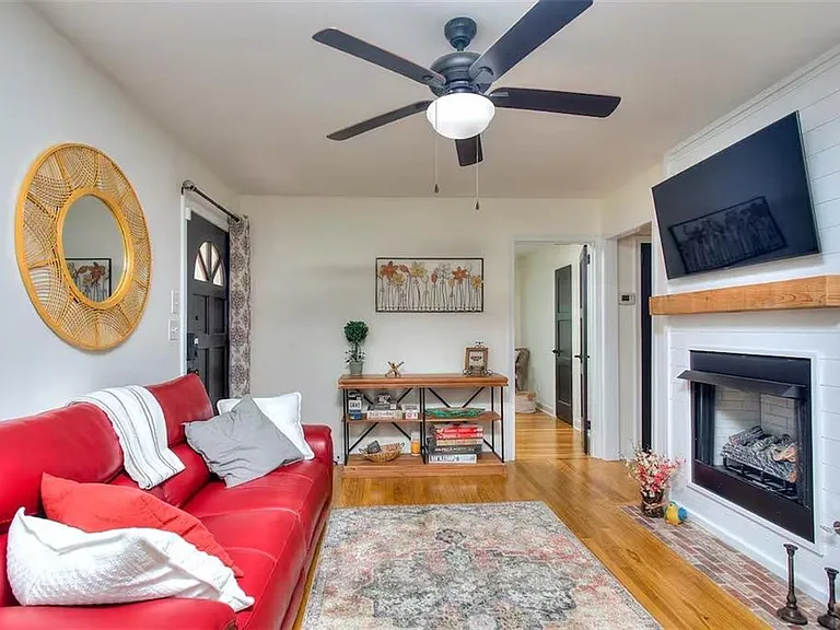 3301 Old Jonesboro Rd — Photo 4
