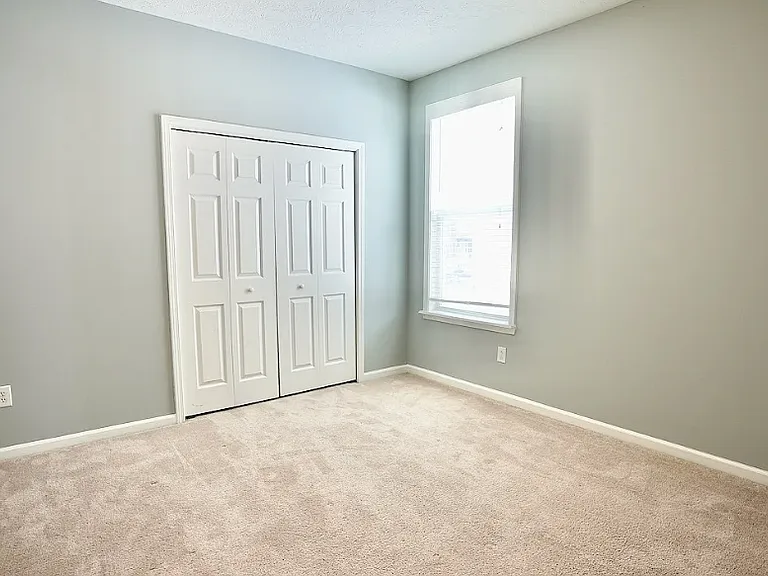 1566 Valdarno Dr — Photo 13