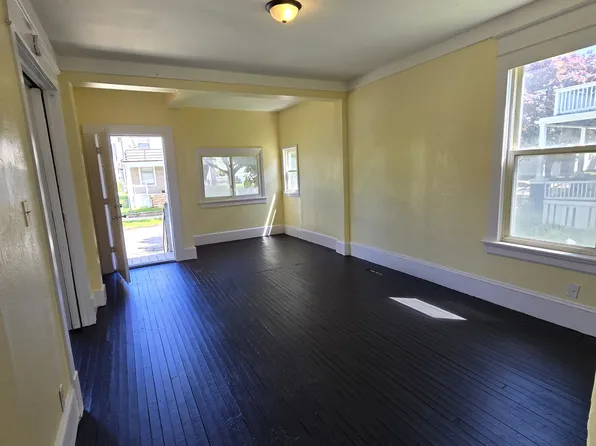 2741 N 25th St #1, Milwaukee, WI 53206