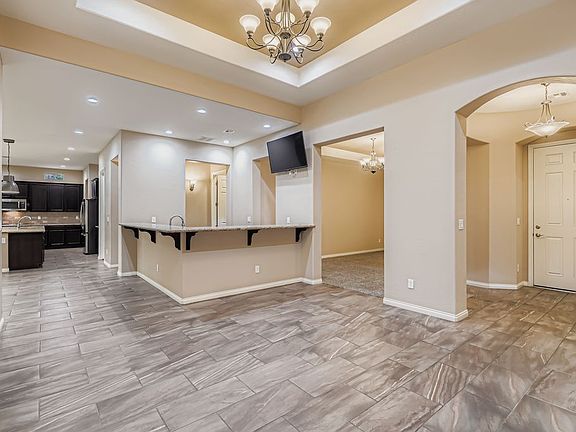 5th image of 6823 Willowcroft St