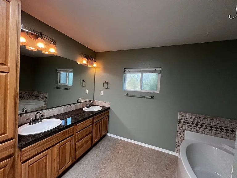 8261 Snohomish Rd — Photo 12