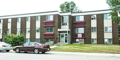2 Alberta Dr Photo 1