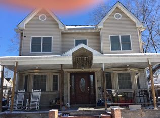 359 Willow Rd E, Staten Island, NY 10314