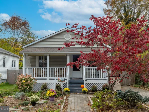 1424 Littlepage St, Fredericksburg, VA 22401