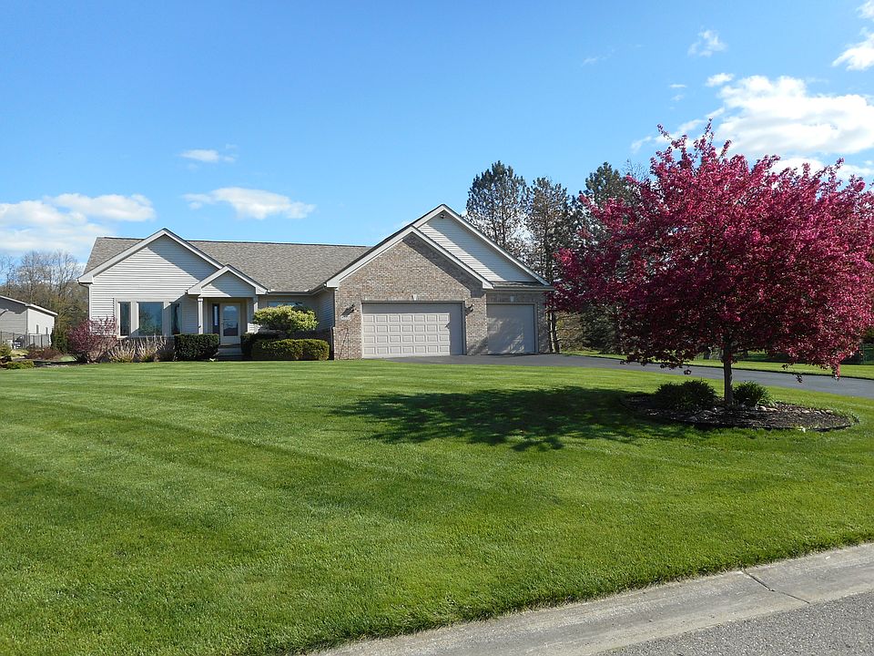 1st image of 8302 Airport Ln