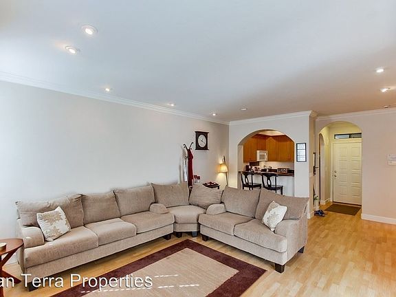 2nd image of 2224 River Run Dr Unit 143