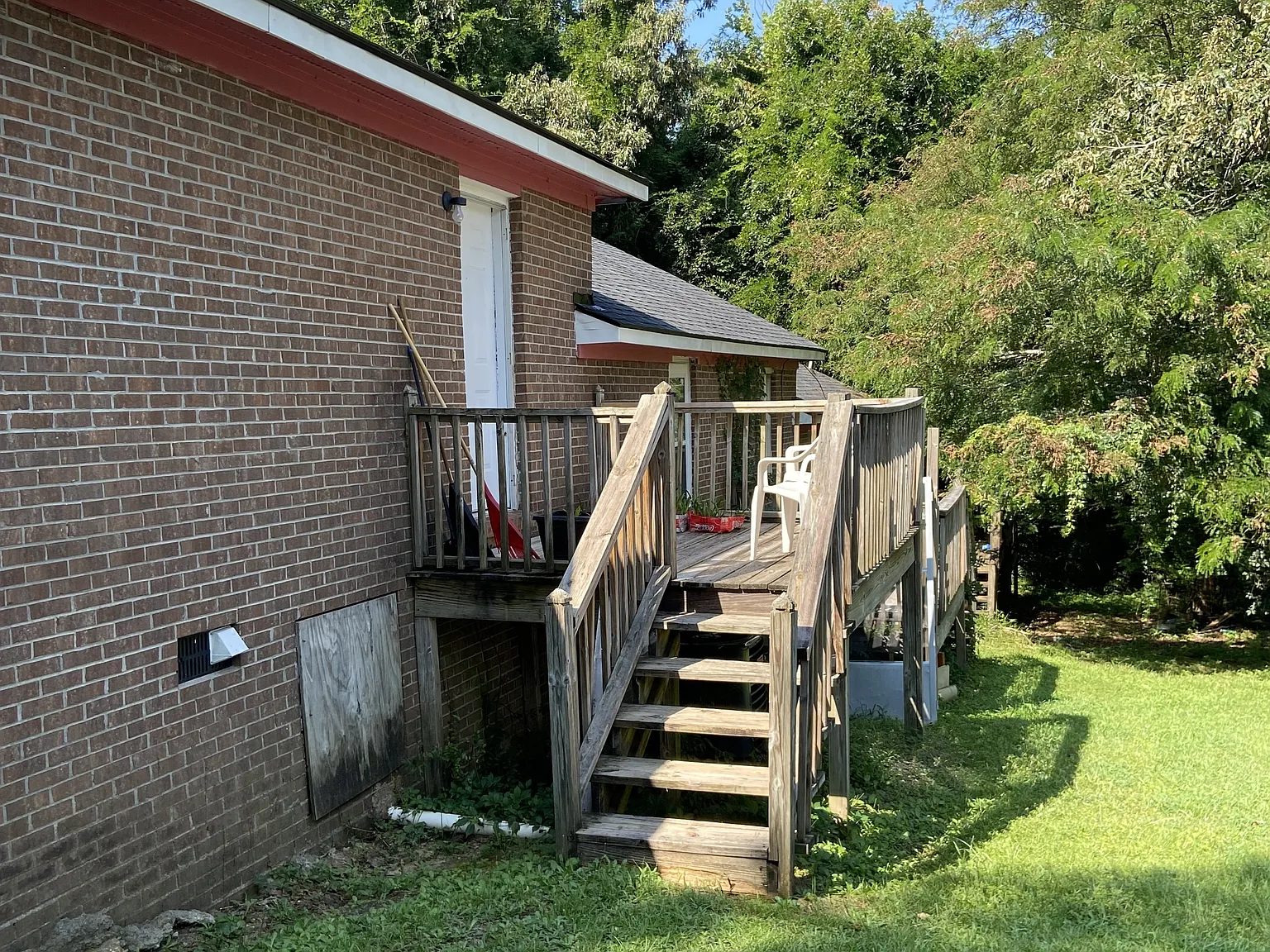 1811 Powatan Street — Photo 2