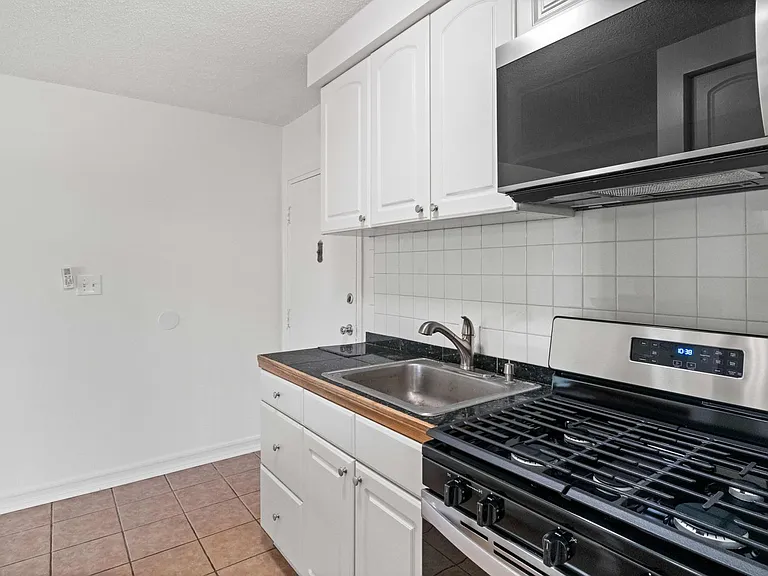6871 Franklin Ave - Hollywood Cozmo — Photo 36