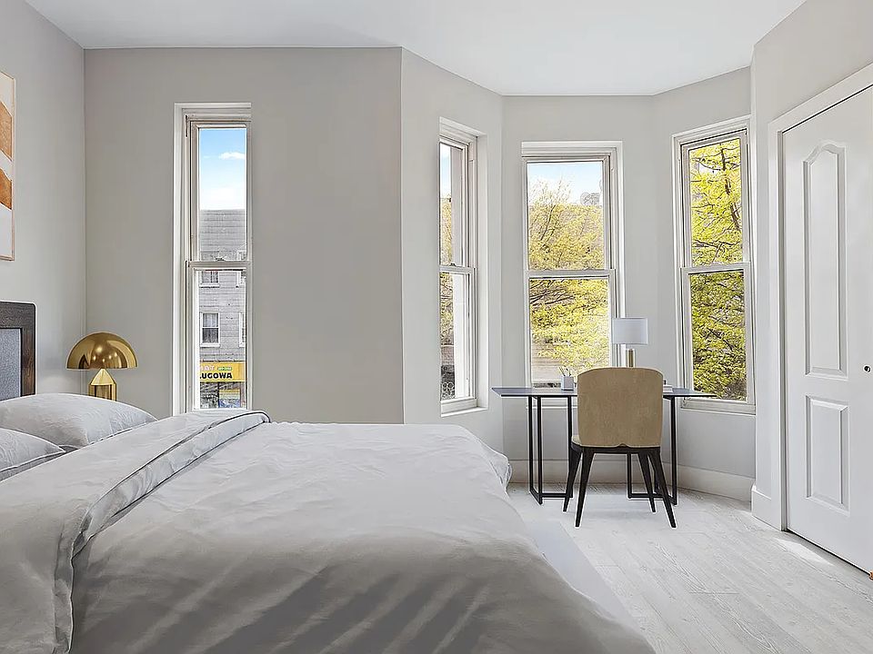 1st image of 181A Norman Ave Floor 2