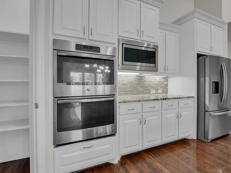 1011 Prairie Ridge Ln — Photo 6