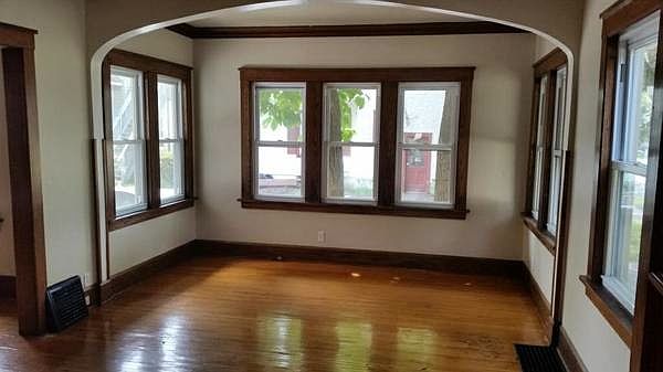 1st image of 1111 Revell Ave