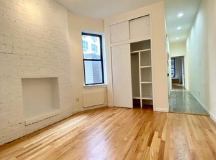 438 E 89th St APT 2B, New York, NY 10128