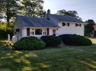 85 Amendola Dr, Netcong, NJ 07857