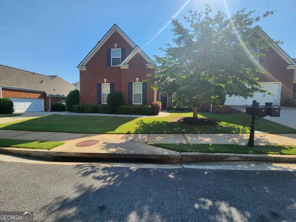 431 Brookes Walk, Woodstock, GA 30188