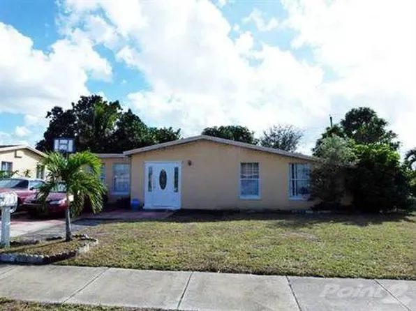 1110 NE 212th Ter, Miami, FL 33179