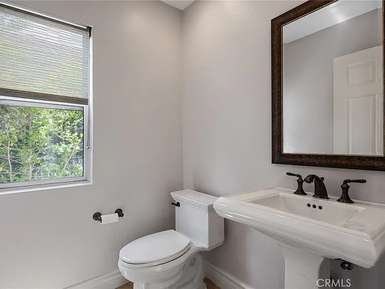 7562 Wiscasset Dr — Photo 17