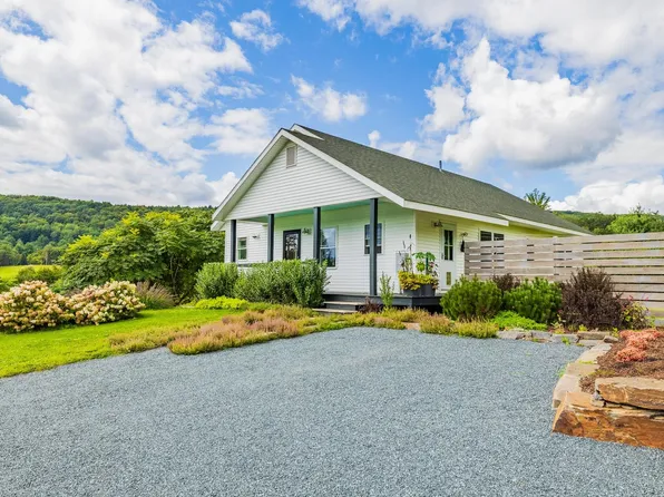 5 US Route 5, Hartland, VT 05048