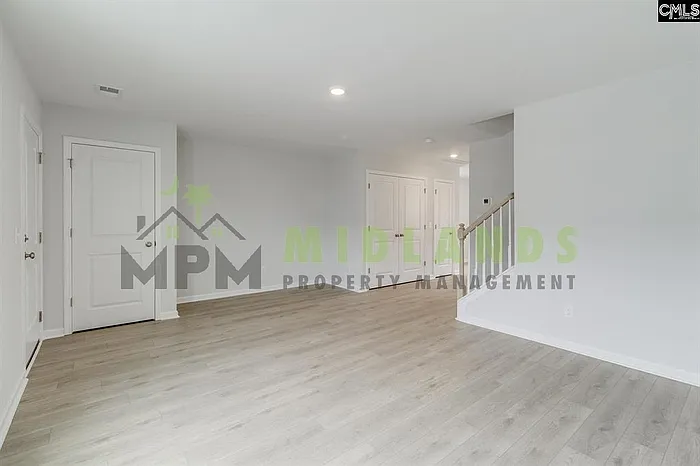 3068 Harborview Dr — Photo 3
