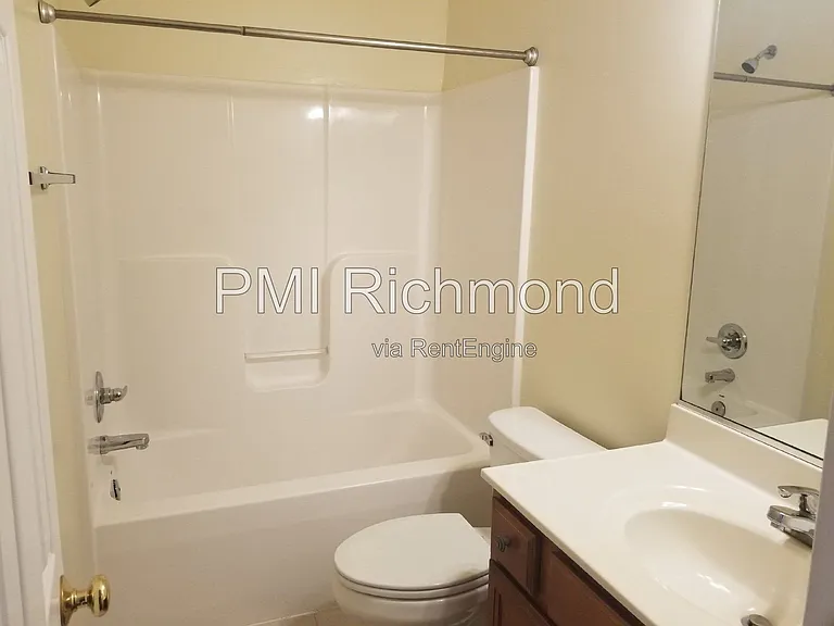 14636 Sailboat Cir — Photo 4