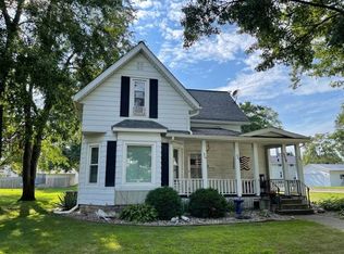 358 N Clark St, Nappanee, IN 46550