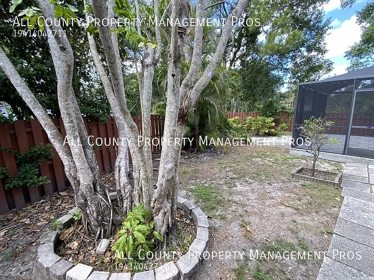 5518 Shady Brook Trl — Photo 3