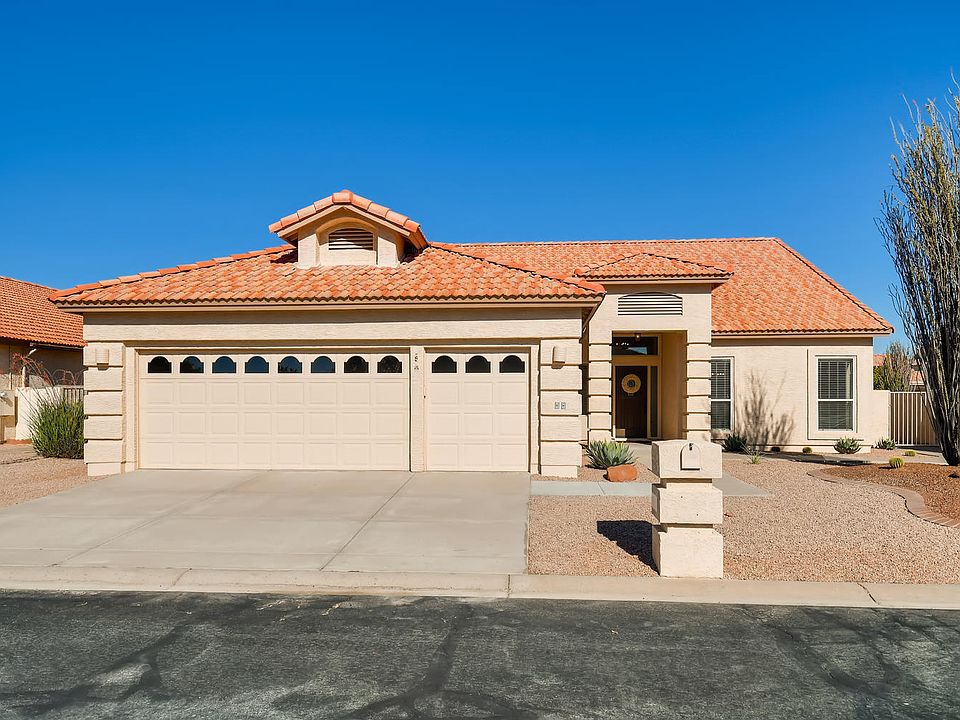 1st image of 10618 E Coopers Hawk Dr
