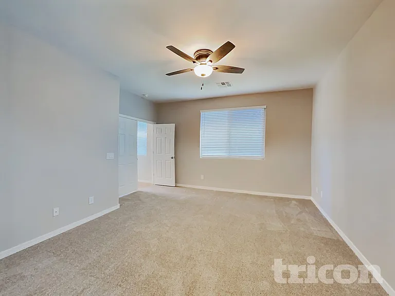 2403 W Kristina Ave — Photo 6