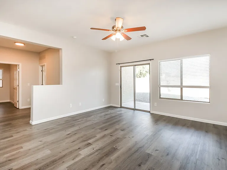 17320 W Caribbean Ln — Photo 3