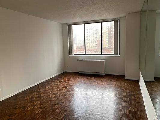 Rented by Nook Realty NY LLC | media 8