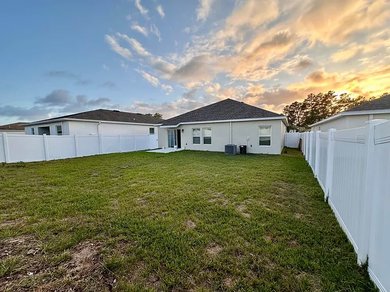 1341 Peach Creek Dr — Photo 13