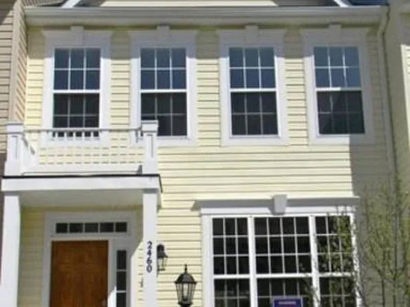 2460 Battery Hill Cir, Woodbridge, VA 22191