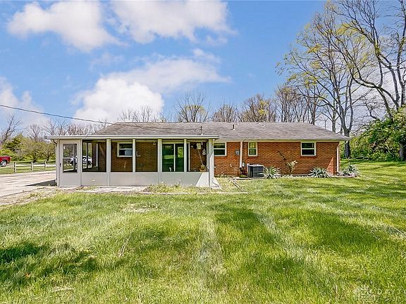 3rd image of 6670 Bethelville Dr