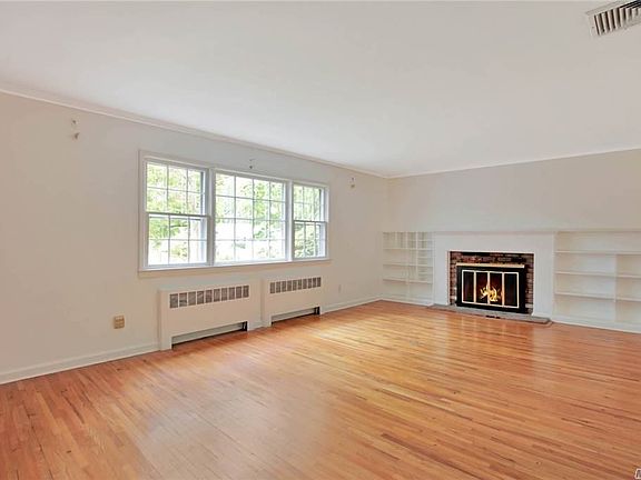 4th image of 18 Lubber St