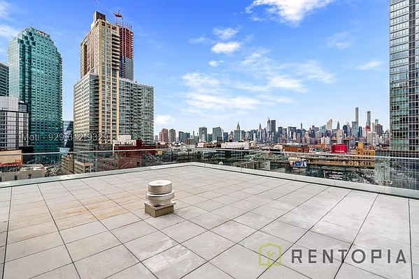 Rented by The KCI Group | media 111