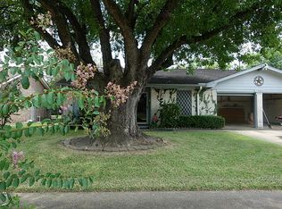 3806 Bennett Dr, Pasadena, TX 77503