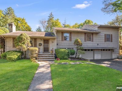 18 Chestnut Pl, Ho Ho Kus, NJ, 07423