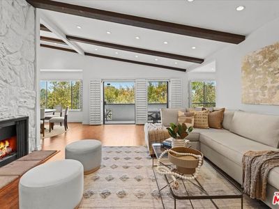 853 S Le Doux Rd APT 301, Los Angeles, CA, 90035