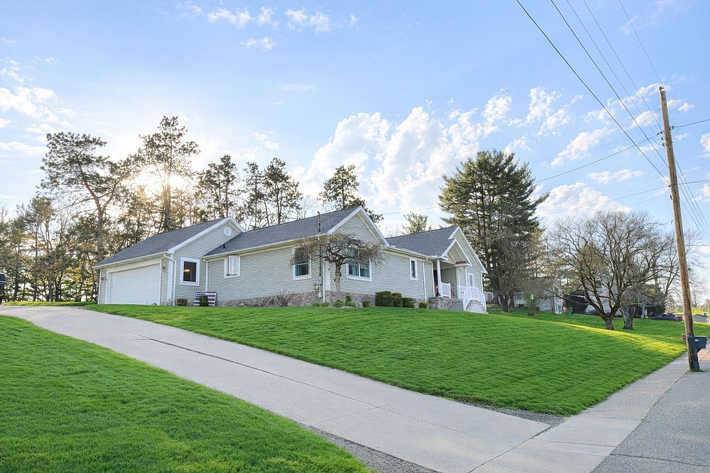 720 Miller Ave SW - Property Image