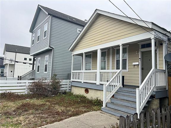 4th image of 2433 Amelia St