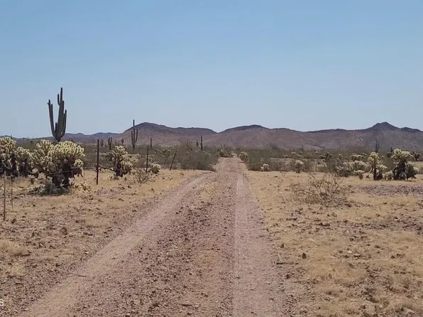 331XX W Cloud Road #-, Wittmann, AZ 85361