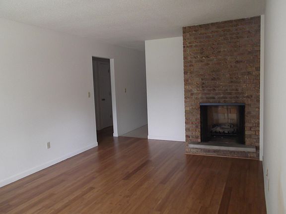 1002 Willard Living Room