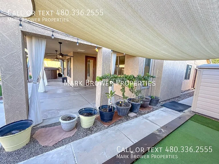 1302 E Elgin Pl — Photo 41