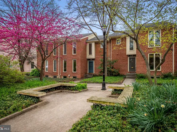 245 W Lanvale St, Baltimore, MD 21217