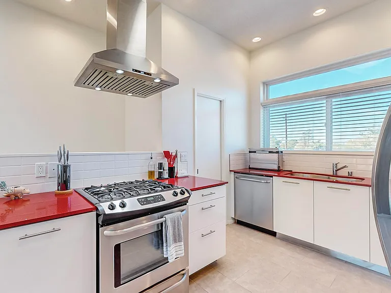 4204 Vida Verde Ln NE — Photo 54