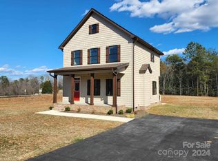 3513 Warlicks Church Rd, Connelly Springs, NC 28612