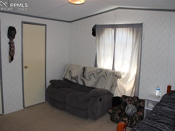 5th image of 755 Colorado Ave