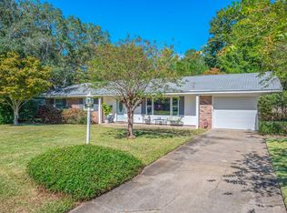 121 Priscilla Dr, Fort Walton Beach, FL 32547