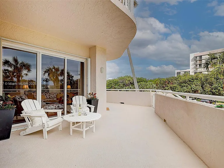 5051 N Highway A1A #6 — Photo 5